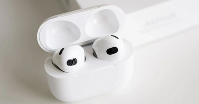 Độc lạ: chiếc AirPods được “độ” thành tai nghe có dây