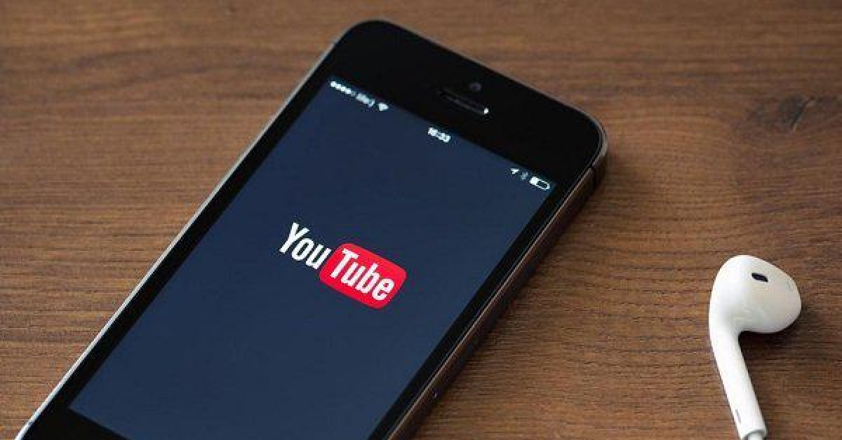 Làm thế nào để nghe nhạc YouTube khi màn hình đã tắt trên iPhone?