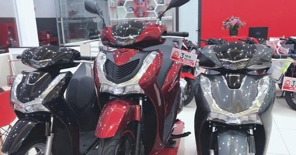 Honda SH bất ngờ giảm sâu gần 10 triệu đồng tại đại lý, dù khan hàng