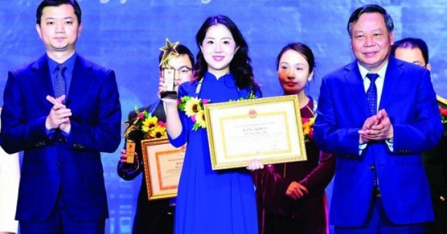 Ngọc nữ khoa học