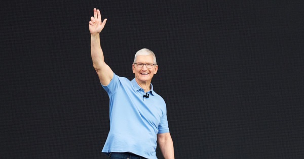 Tim Cook: Dù Apple nộp gần 1 tỷ USD thuế, iPhone vẫn chưa tăng giá