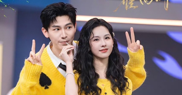 1 cặp đôi phim giả tình thật ngầm công khai hẹn hò: Nhà gái đẹp không thể tả, nhà trai càng bị chê càng nổi