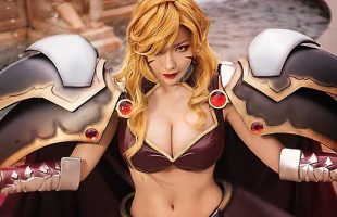 Aza Miyuko khoe đường cong gợi cảm trong bộ ảnh cosplay mới nhất