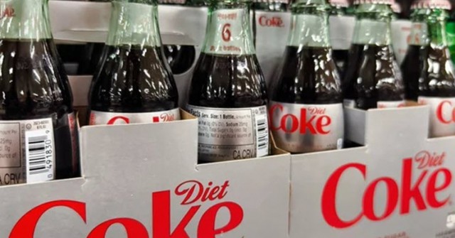 Uống nước ngọt Coca không calo có làm tăng nguy cơ bị ung thư?