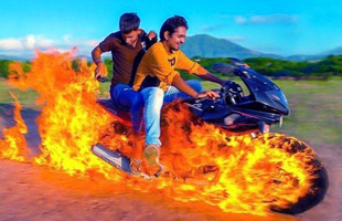 Bắt chước Ghost Rider, hai Youtuber người Ấn tự tẩm xăng lên xe, thực hiện màn trình diễn nguy hiểm để rồi nhận muôn vàn chỉ trích