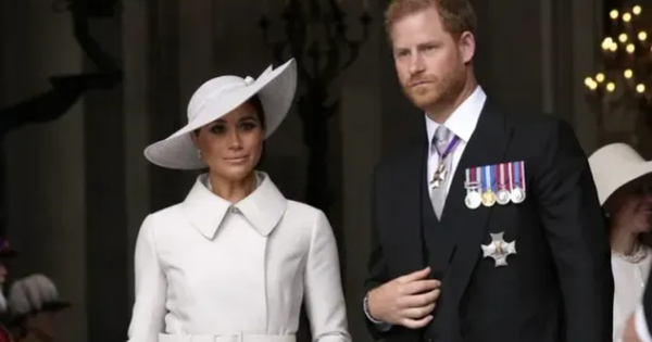 Meghan Markle hối hận vì từ bỏ danh hiệu Hoàng gia