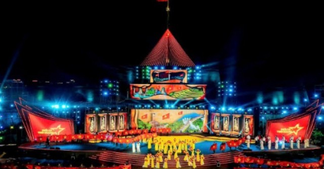 Truyền tình yêu nước cho giới trẻ qua những Concert Quốc gia