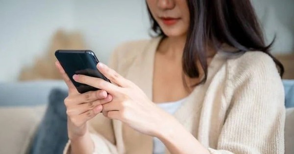Không muốn bị xem là người EQ kém, tránh nhắn tin vào 4 thời điểm này