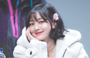 Nữ idol K-Pop quyến rũ của TWICE cũng bị LMHT hớp hồn, đánh với máy đọc chat-all còn ngỡ bị 'ăn chửi'