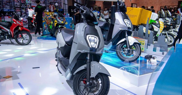 Honda Vision đã được lòng người Việt, nay càng khó chối từ: Nhiều lựa chọn ưu đãi nhất, có cả đồng hồ xịn