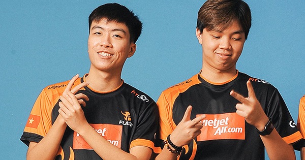 Nhìn mẹ Xuân Bách, ADC thấu hiểu, lo lắng cho con mới thấy game thủ may mắn đến nhường nào khi có gia đình ủng hộ!