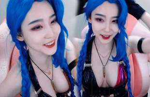 Tự phấn khích với sự sexy khi cosplay Jinx của chính mình, nữ streamer tạo 