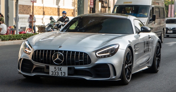 Ông Vũ nói về Mercedes-AMG GT R: 