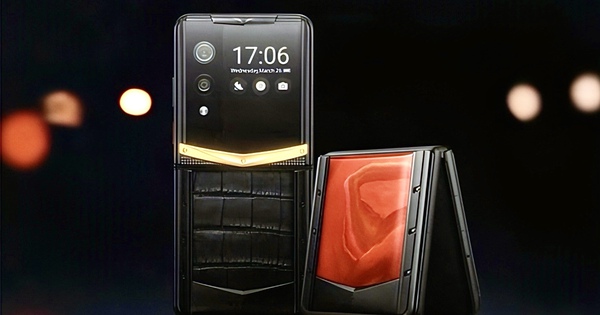 Thương hiệu điện thoại cho đại gia trình làng smartphone gập 2 camera, giá hơn cả trăm triệu