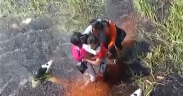 36 giờ kinh hoàng sau khi máy bay rơi thẳng đầm lầy cá sấu: Cảnh tượng giải cứu các hành khách tựa phim kinh dị