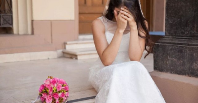 Vừa làm đám cưới, chú rể đã bỏ trốn cùng chị họ cô dâu