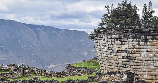Phát hiện 100 công trình bí ẩn của người Rừng Mây trên dãy Andes