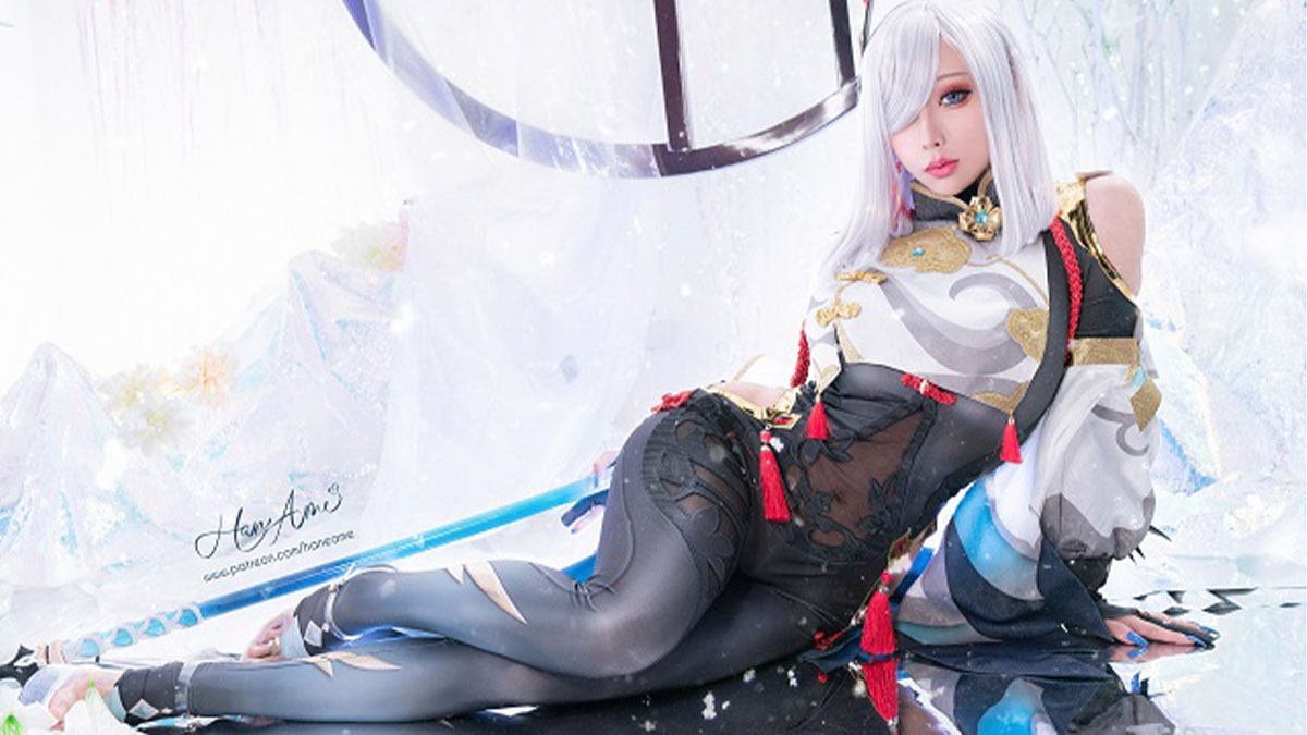 Đắm chìm cùng loạt ảnh cosplay Shenhe “trắng” tinh khôi