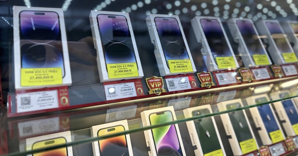 Chưa từng có: iPhone đồng loạt giảm giá nhờ thuế VAT, đây có phải lúc “xuống tiền”?