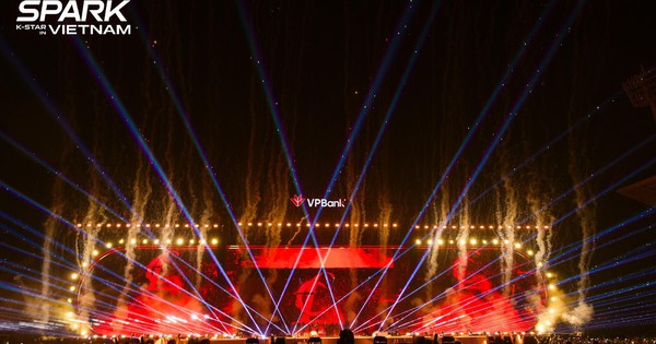 Khi văn hóa Việt chạm tới trái tim idol: Ravolution Asia gửi những món quà cực tinh tế đến tay những huyền thoại K-pop