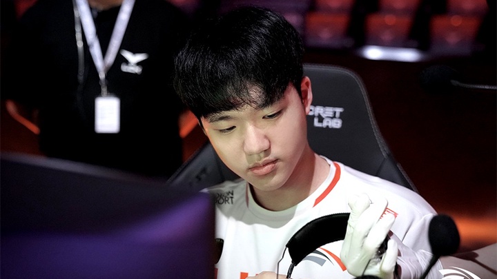 Kết quả LCK Mùa Hè 2021 hôm nay 5/8: LSB cản đường HLE, đưa T1 vào Playoffs