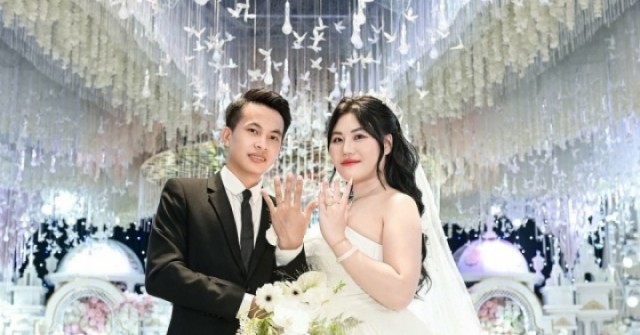 Làm lại đám cưới vì ảnh quá xấu
