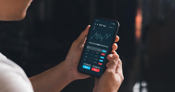 Khi AI hiểu ví tiền của bạn hơn chính bạn: VNDirect, TCInvest, Finhay, Anfin bứt phá cuộc đua cá nhân hóa đầu tư