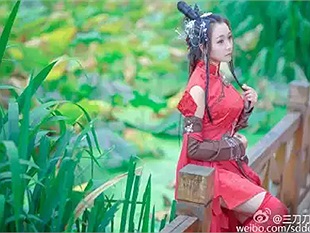 Ngẩn ngơ trước vẻ lạnh lùng mà nữ tính của cosplay Đao Khách trong Thiện Nữ Mobile