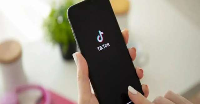 Làm sao để biết ai đã ghé thăm trang TikTok của bạn?