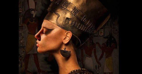 Phát hiện thứ hiện đại bất ngờ trong mộ nữ pharaoh đầu tiên của Ai Cập