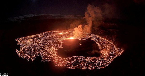 Núi lửa Kilauea ở Mỹ phun trào, lo khí độc phát tán