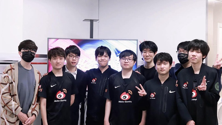 Lịch thi đấu Playoffs LPL Mùa Xuân 2022 mới nhất