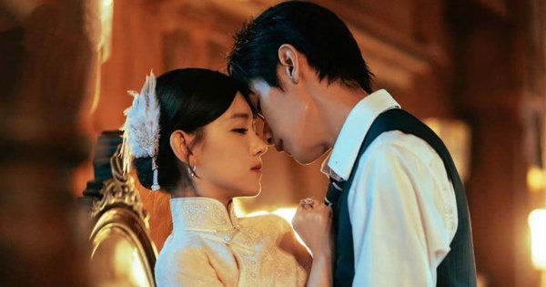 Bộ phim lắm drama nhất hiện nay: Mẹ kế yêu con chồng, còn có cả cảnh hôn cực cháy, thực hư thế nào?