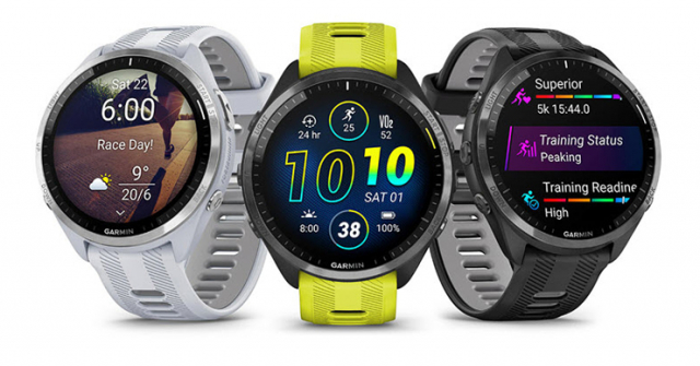 Garmin có đồng hồ chạy bộ GPS màn hình AMOLED đầu tiên thế giới