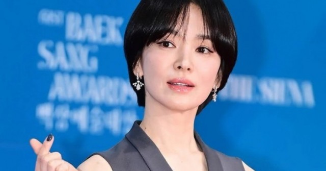 Song Hye Kyo, IU 'trắng tay' tại giải thưởng Baeksang