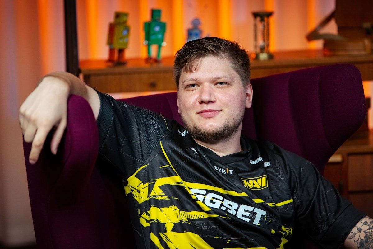 CS2: S1mple Gia Nhập FaZe Clan, Chuẩn Bị Thi Đấu Tại IEM Dallas và Austin Major