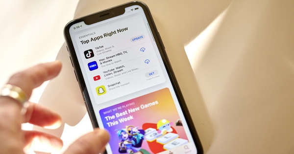 Apple hé lộ số liệu ấn tượng, con số lên đến nghìn tỷ USD trong 2024