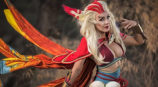 Bỏng mắt với cosplay Rakan phiên bản “ba đầu” cực bốc lửa