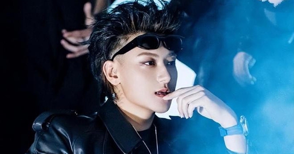 “Mỹ nam chủ tịch showbiz” mất kiểm soát trên truyền hình, chửi thề loạn xạ phải có người can ngăn