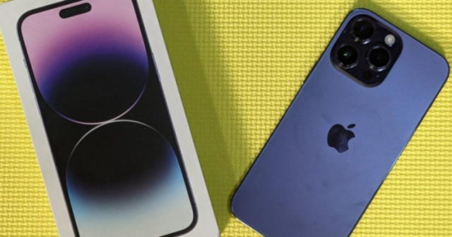 Nhặt được 30 chiếc iPhone 14 Pro, cách xử lý của 2 chị em khiến nhiều người ngưỡng mộ