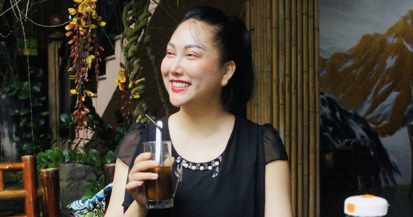 Nữ nghệ sĩ vừa lên chức Phó Viện trưởng: 2 lần đổ vỡ hôn nhân, U50 được bạn trai cưng chiều hết mực