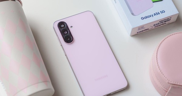 Xứng danh “cục vàng” của ba mẹ với loạt quà Vu Lan do Gemini Live trên Galaxy A56 5G gợi ý