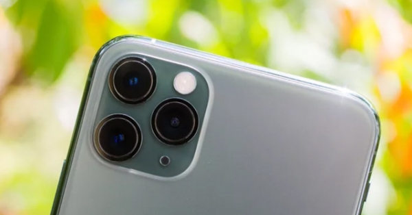 Nhìn lại tiến trình cách mạng hóa camera của iPhone