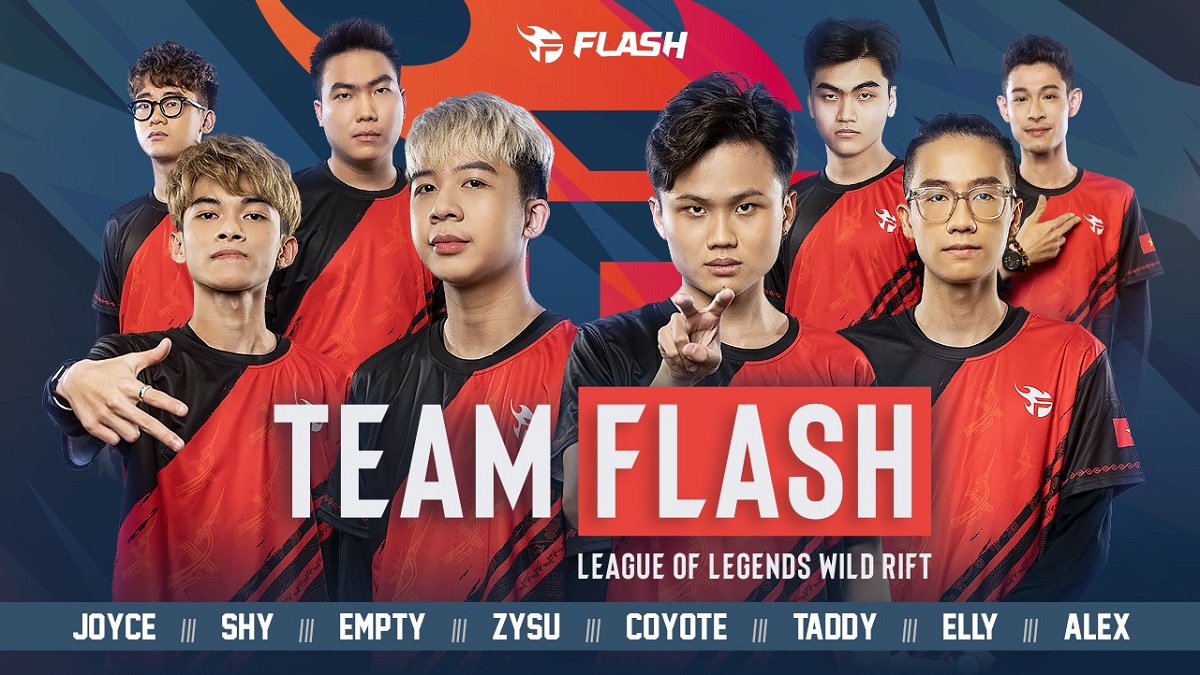 Tốc Chiến: Team Flash bất ngờ thay đổi đội hình thi đấu