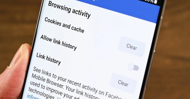 Nếu không muốn bị Facebook theo dõi bạn hãy tắt tính năng Link History