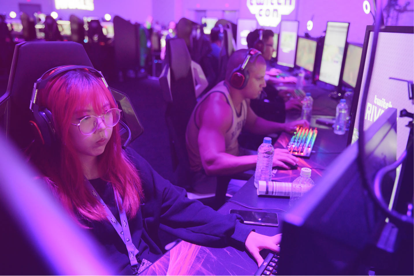 TwitchCon Amsterdam bị hủy vì COVID-19