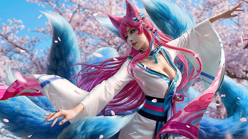 Mê mẩn với cosplay Ahri Chiêu Hồn Thiên Hồ đầy ma mị