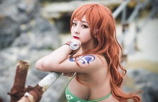 One Piece: Bỏng mắt với bộ ảnh cosplay miêu tặc Nami 