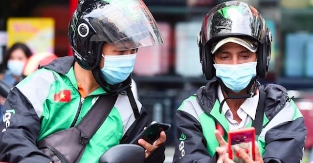 Chơi lớn như công ty mẹ của Gojek, tặng tiền, cổ phiếu cho tài xế khi IPO