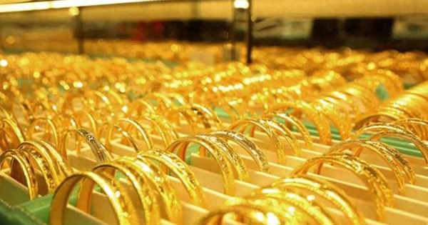 Phát hiện 50kg vàng và 10 tỷ đồng tiền mặt trong phòng trọ 20m2